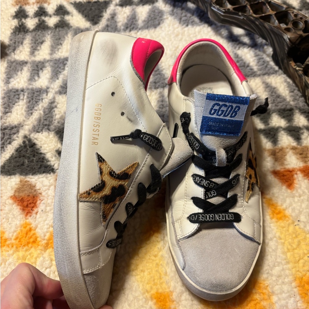Sneakers, worn once size 8